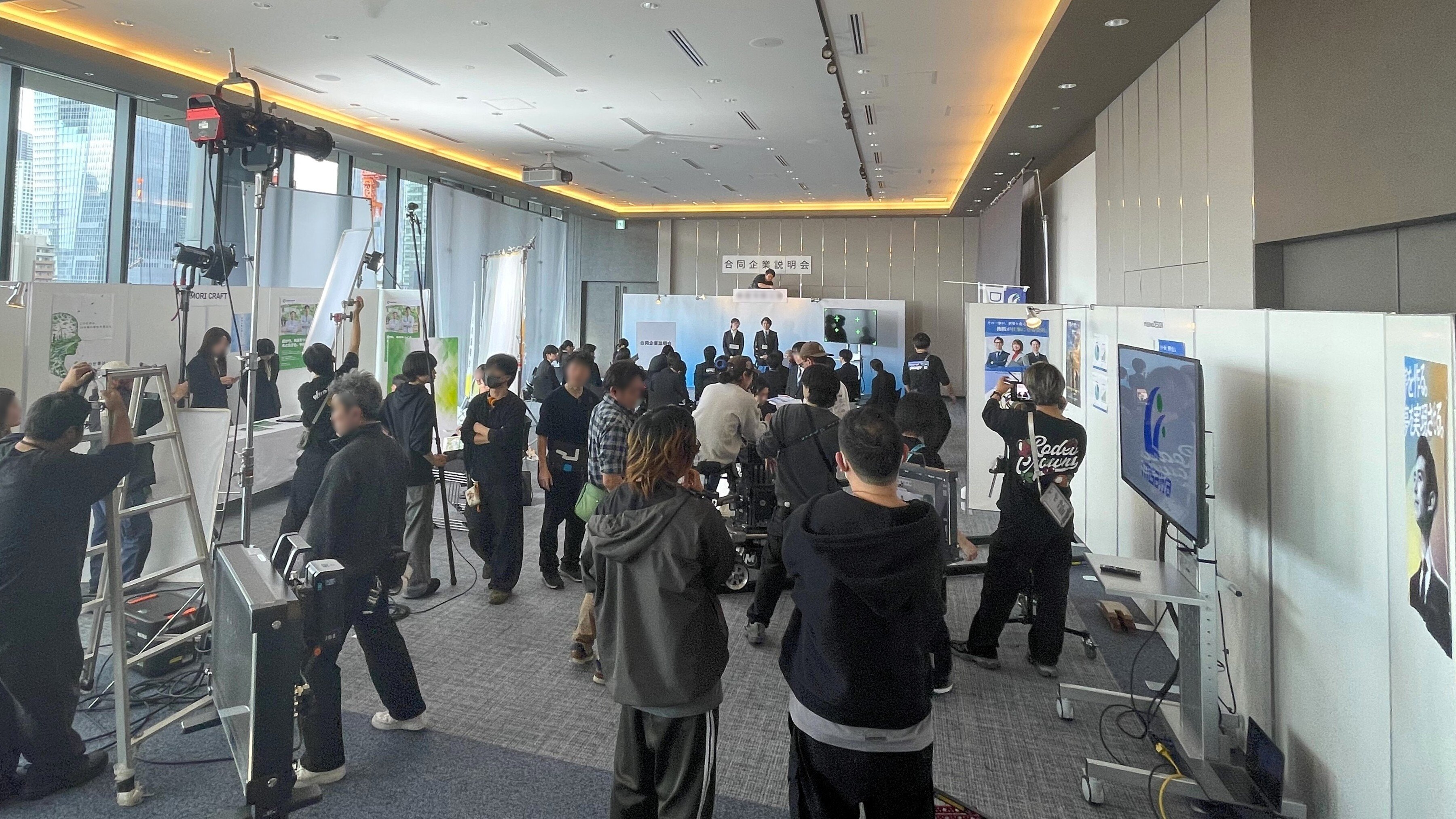 TV CM撮影（ロケ地利用）｜大型撮影機材・セットを使用した映像撮影