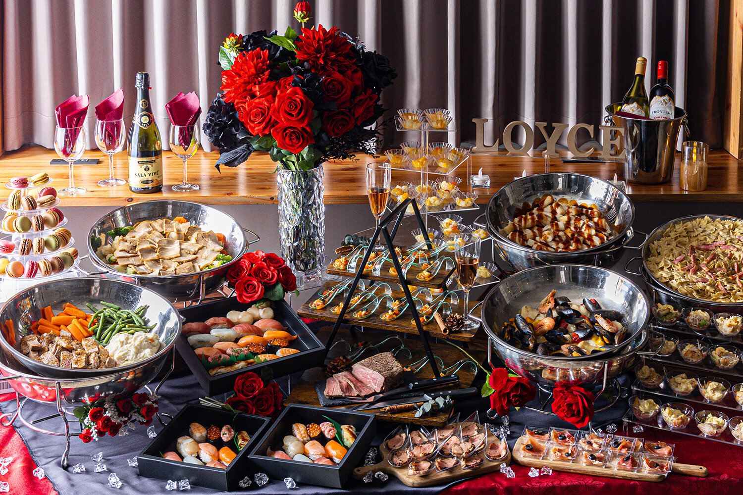 LOYCECATERING_ top.jpg