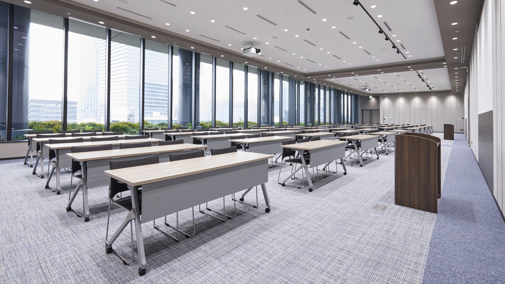日比谷スカイカンファレンス Room A＋B（306㎡）