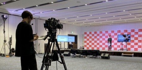 ハイブリッドイベント・配信の<br>通信環境をご紹介